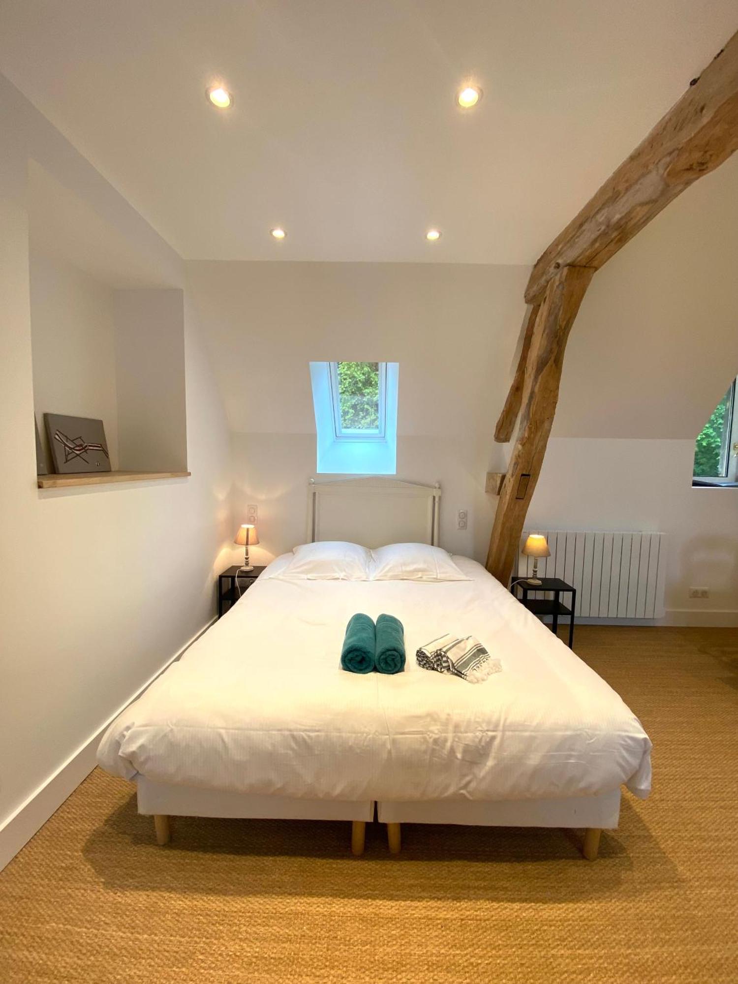 Le Pressoir du Château de Neuville Livarot-Pays-d'Auge Extérieur photo