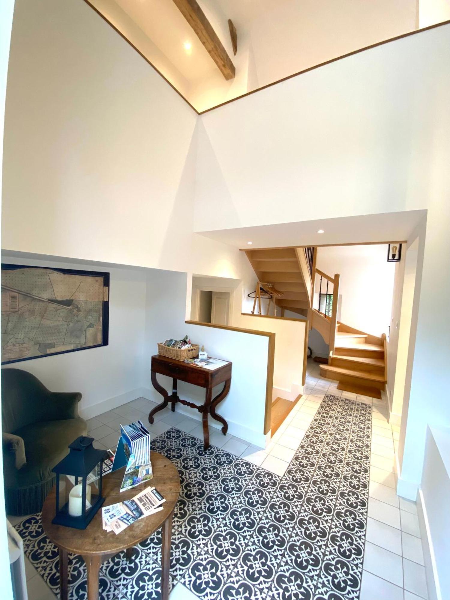 Le Pressoir du Château de Neuville Livarot-Pays-d'Auge Extérieur photo