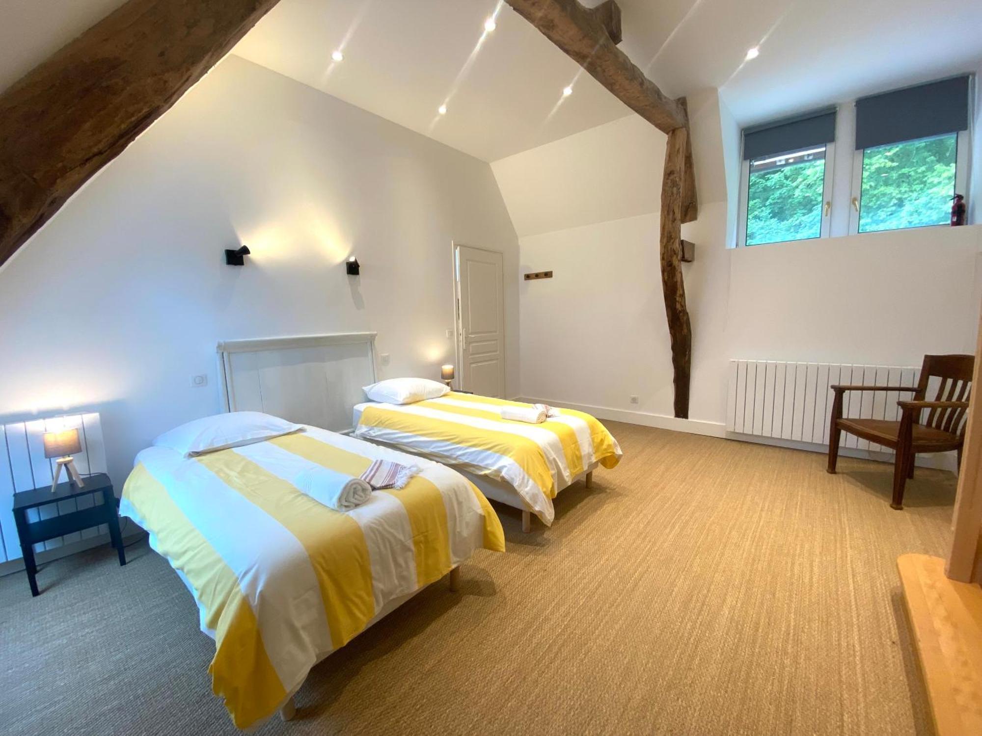 Le Pressoir du Château de Neuville Livarot-Pays-d'Auge Extérieur photo