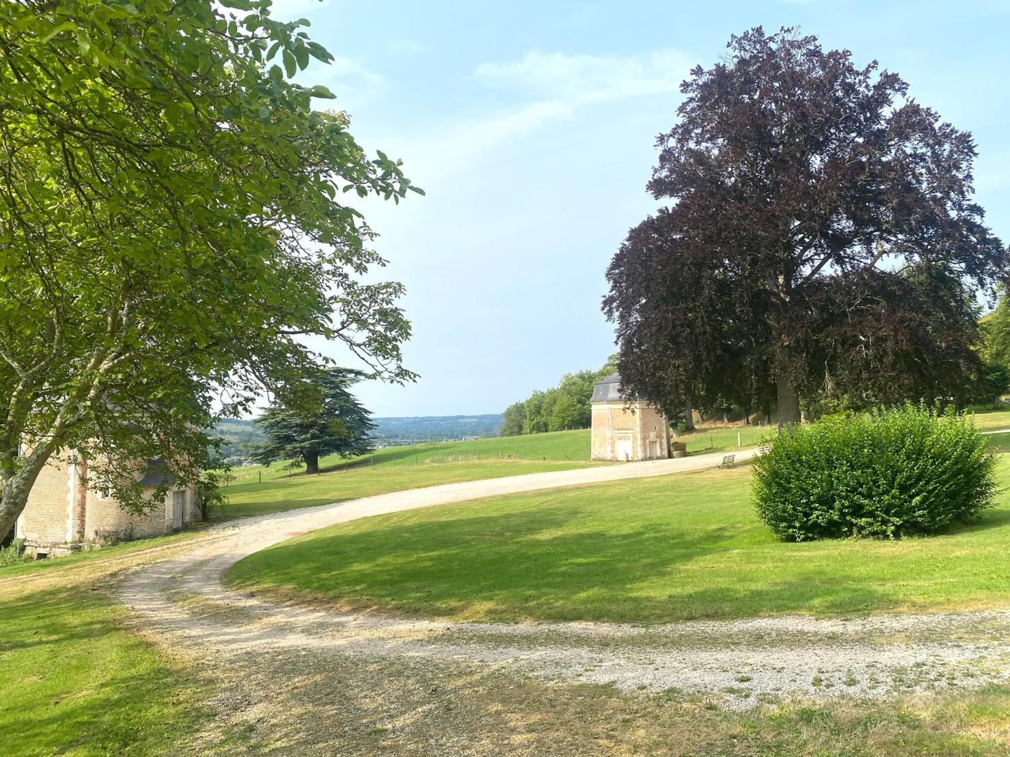 Le Pressoir du Château de Neuville Livarot-Pays-d'Auge Extérieur photo