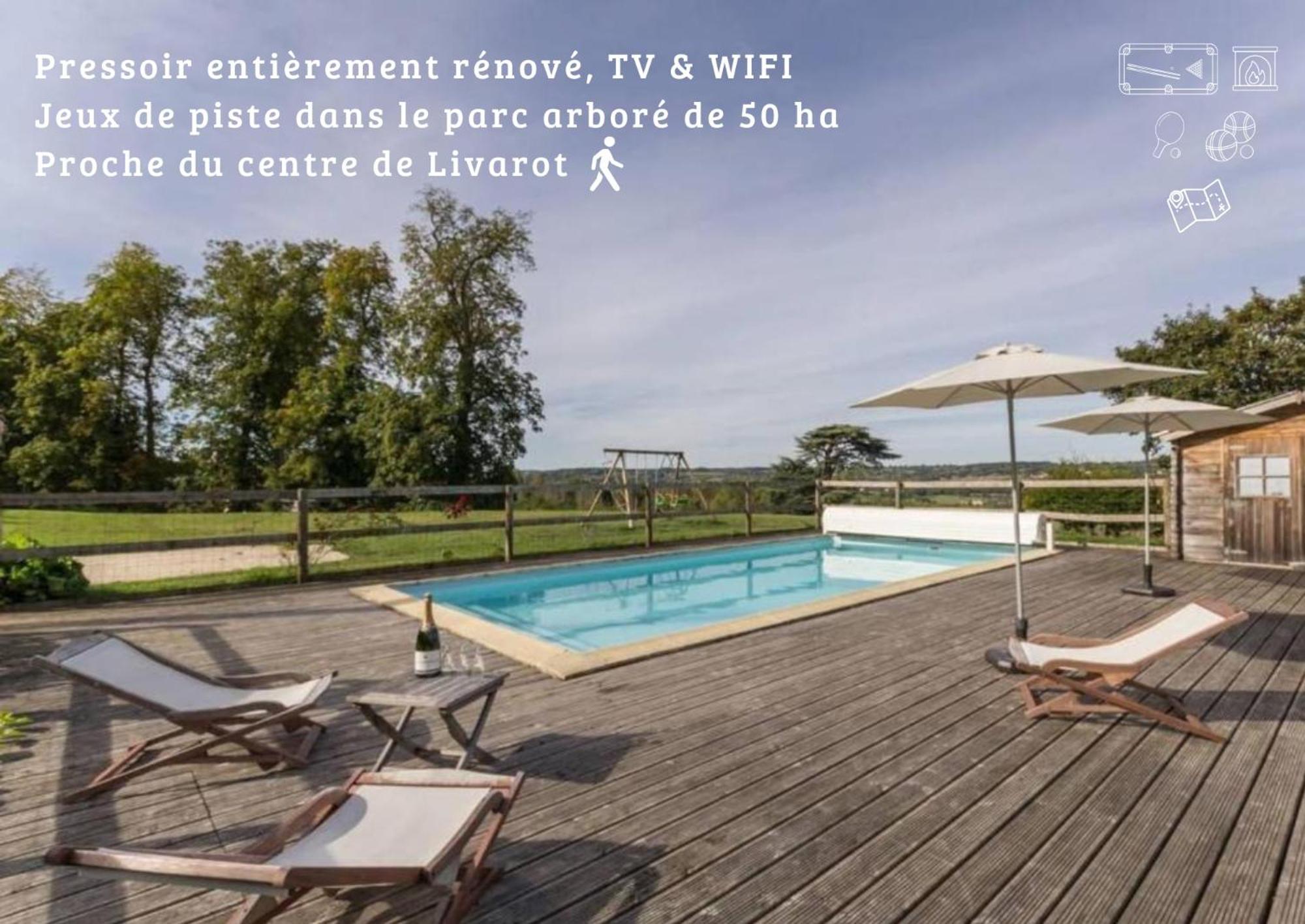 Le Pressoir du Château de Neuville Livarot-Pays-d'Auge Extérieur photo